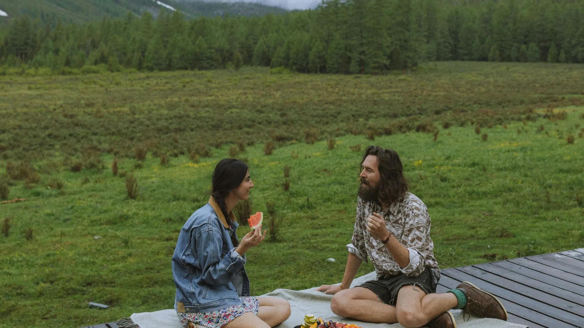 Tips for Eating Healthy While Traveling in the Mountains