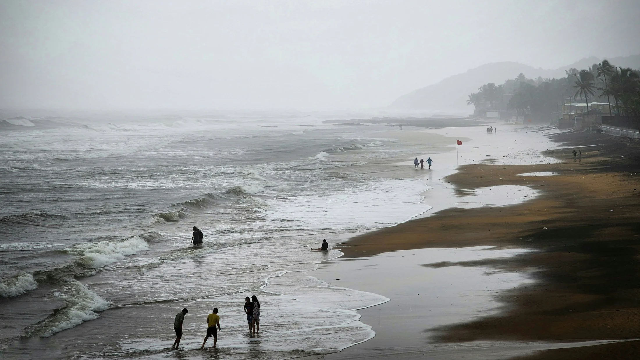 8 North Goa Beaches for your every mood